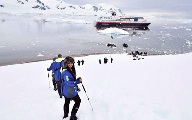 Kach in Antarctica. Photo from Instagram/ 2monkeystravel